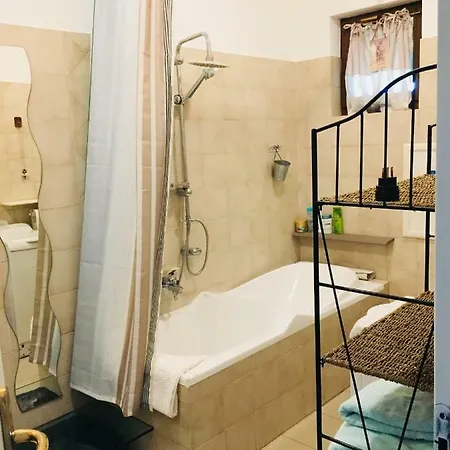 Apartamento Bella Vista -malpensa Airport-leonardo- Varallo Pombia